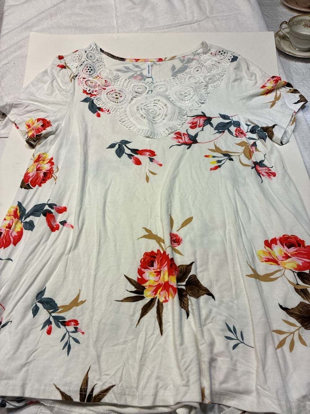 POPYOUNG Women's Casual Floral Short Sleeve Tunic Blouse with Lace Collar